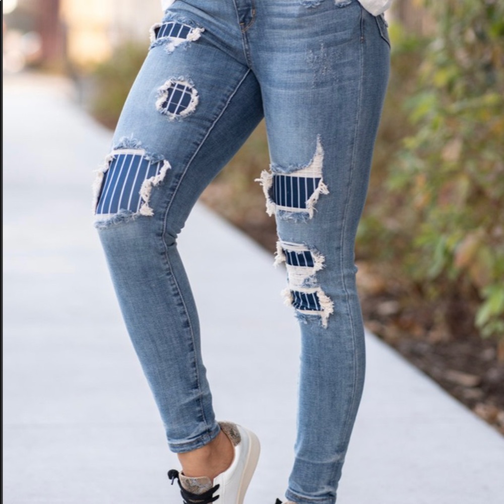NWOT: Judy Blue Denim Jeans